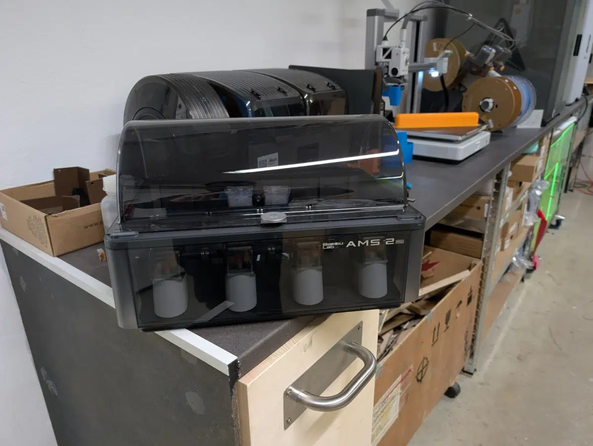 Bambu Lab H2S AMS2 Pro Front Bambu Lab H2S AMS2 Pro Front