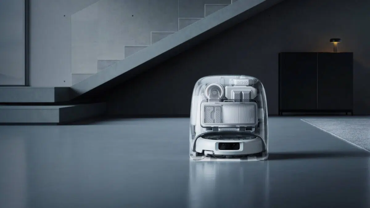 DJI ROMO P im Raum