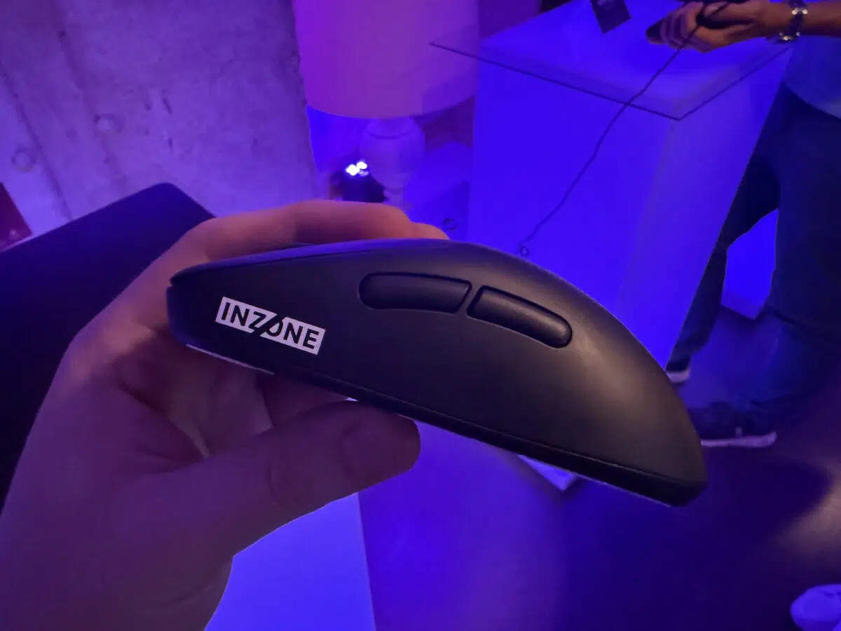Inzone Mouse-A Seite
