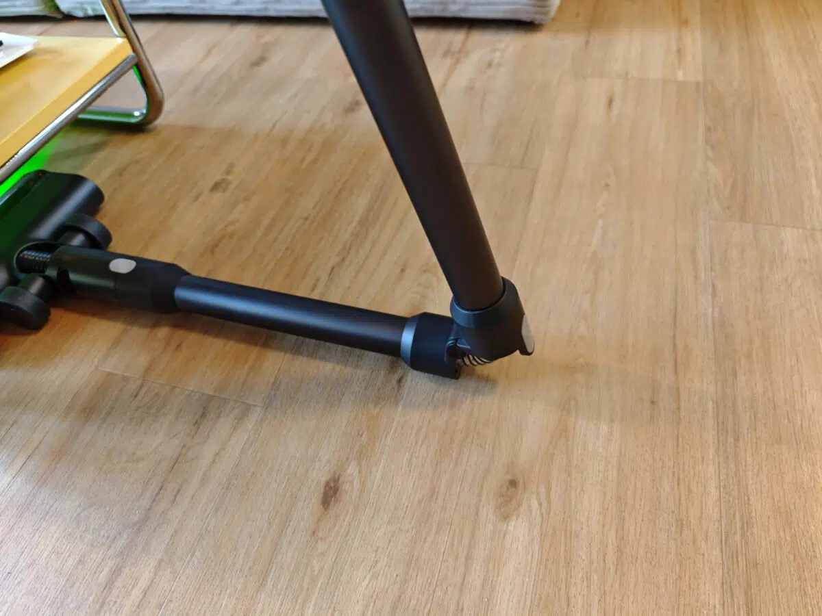 Roborock H60 Ultra Akkusauger geknicktes Rohr