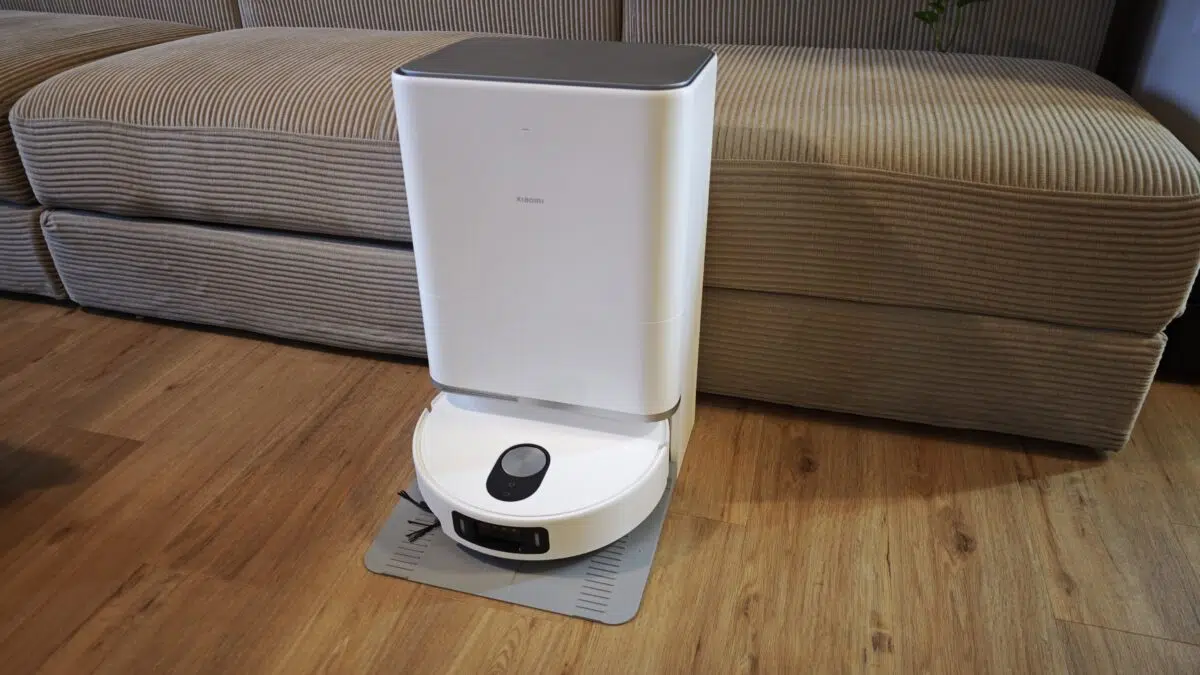 Xiaomi Robot Vacuum 5 Pro in der Station