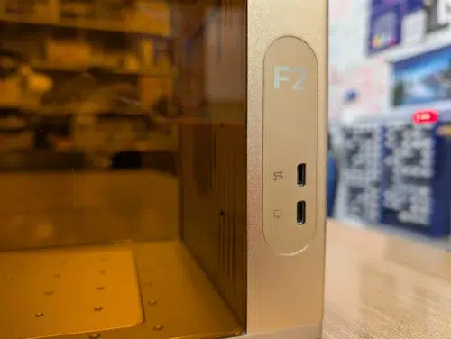 xTool F2 Anschluesse vorne xTool F2 Anschluesse vorne