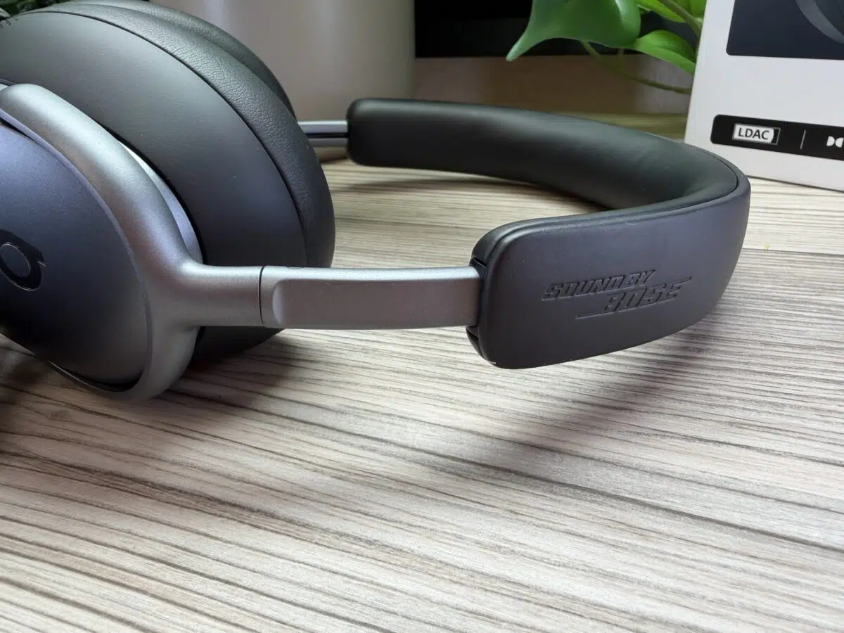 Baseus Inspire XH1 Kopfbuegel ausgezogen Baseus Inspire XH1 Kopfbuegel ausgezogen