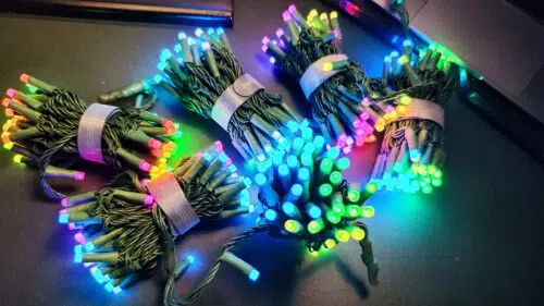 Mit Glitzer-Effekt & echtem Warmweiß – Govee Christmas Sparkle Lights ab 89,99€