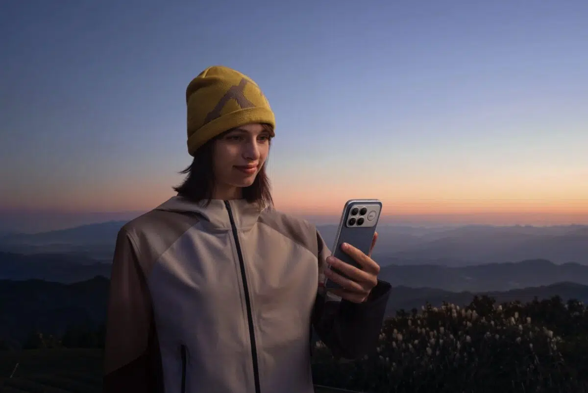 POCO F8 Ultra Smartphone Lifestyle POCO F8 Ultra Smartphone Lifestyle