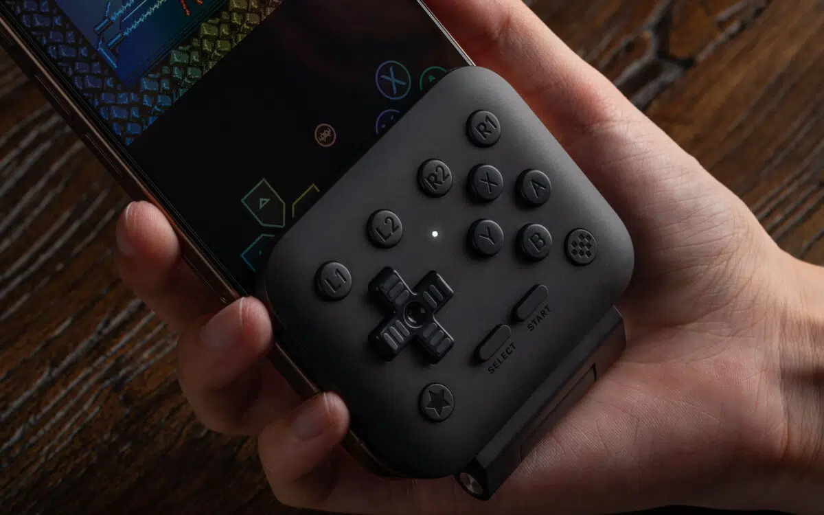 8Bitdo FlipPad Smartphone Controller schwarz 8Bitdo FlipPad Smartphone Controller schwarz