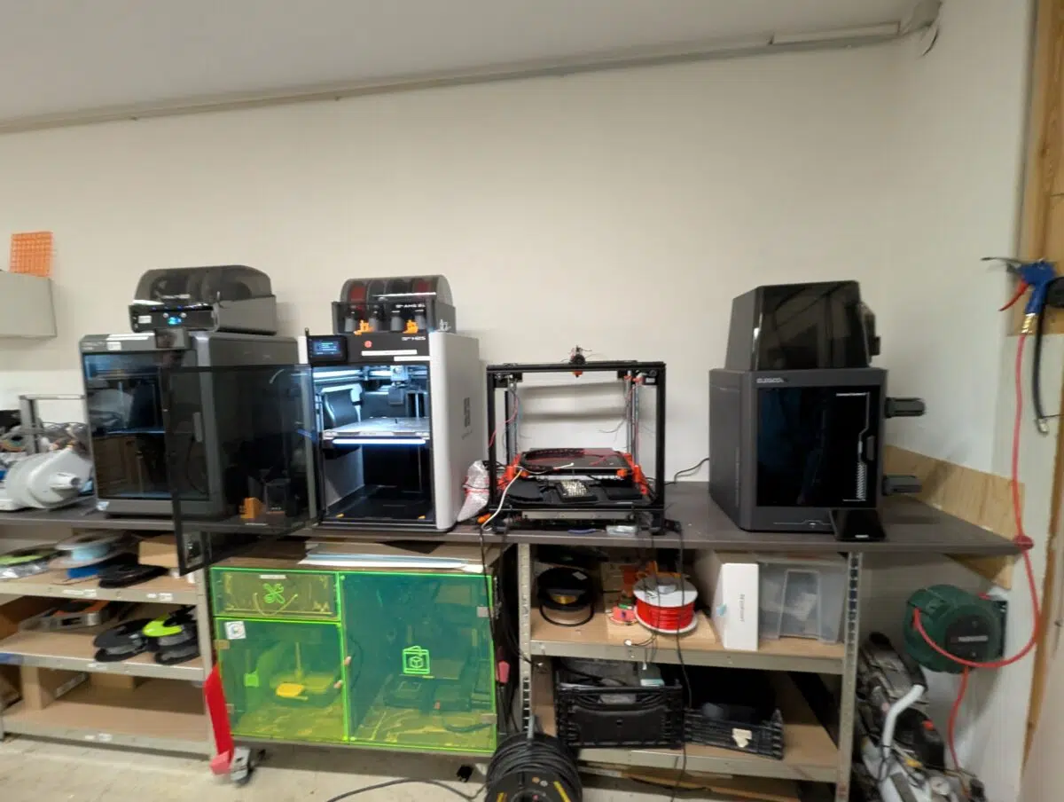 Elegoo Centauri Carbon 2  Groessenvergleich