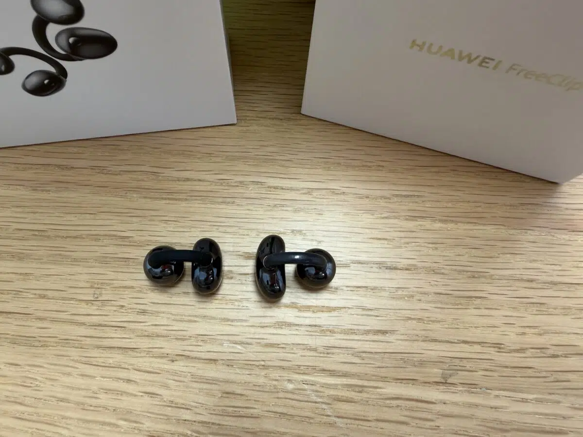 Huawei FreeClip 2 und 1 Groessenvergleich