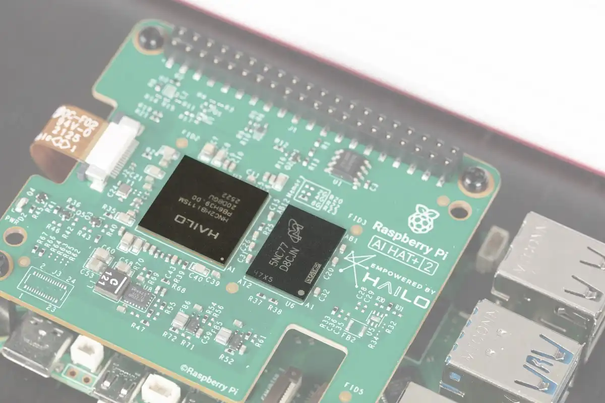 Raspberry Pi AI Hat Plus 2 Chip