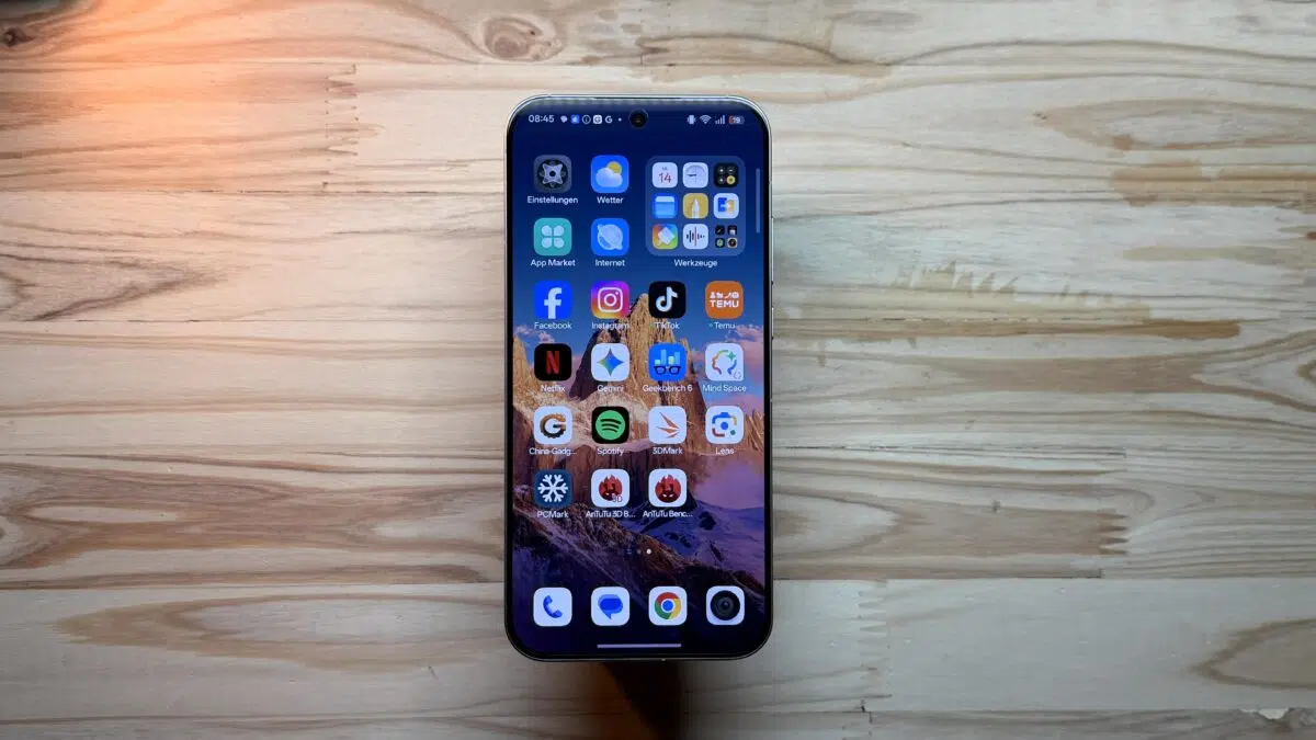 Realme GT 8 Pro Smartphone Display
