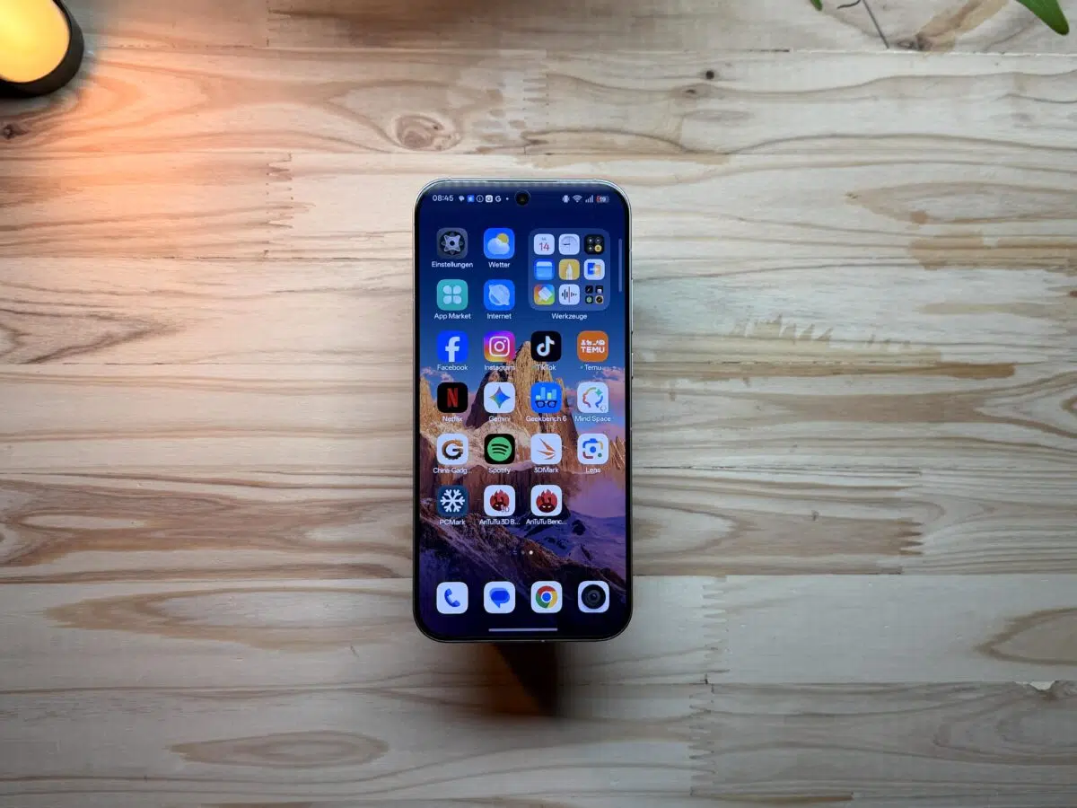 Realme GT 8 Pro Smartphone Display