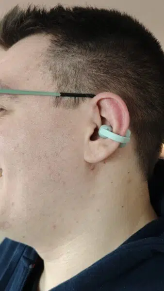 Sony LinkBuds Clip im Ohr Sony LinkBuds Clip im Ohr