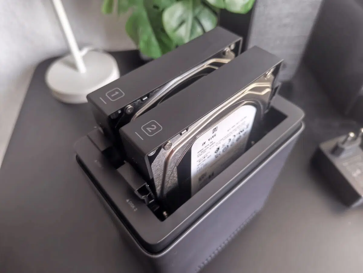 ugreen dh2300  festplatte im gehaeuse