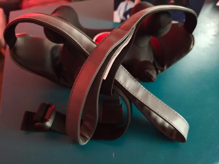 Bob and Brad 4D Nackenmassagegeraet tragegurt