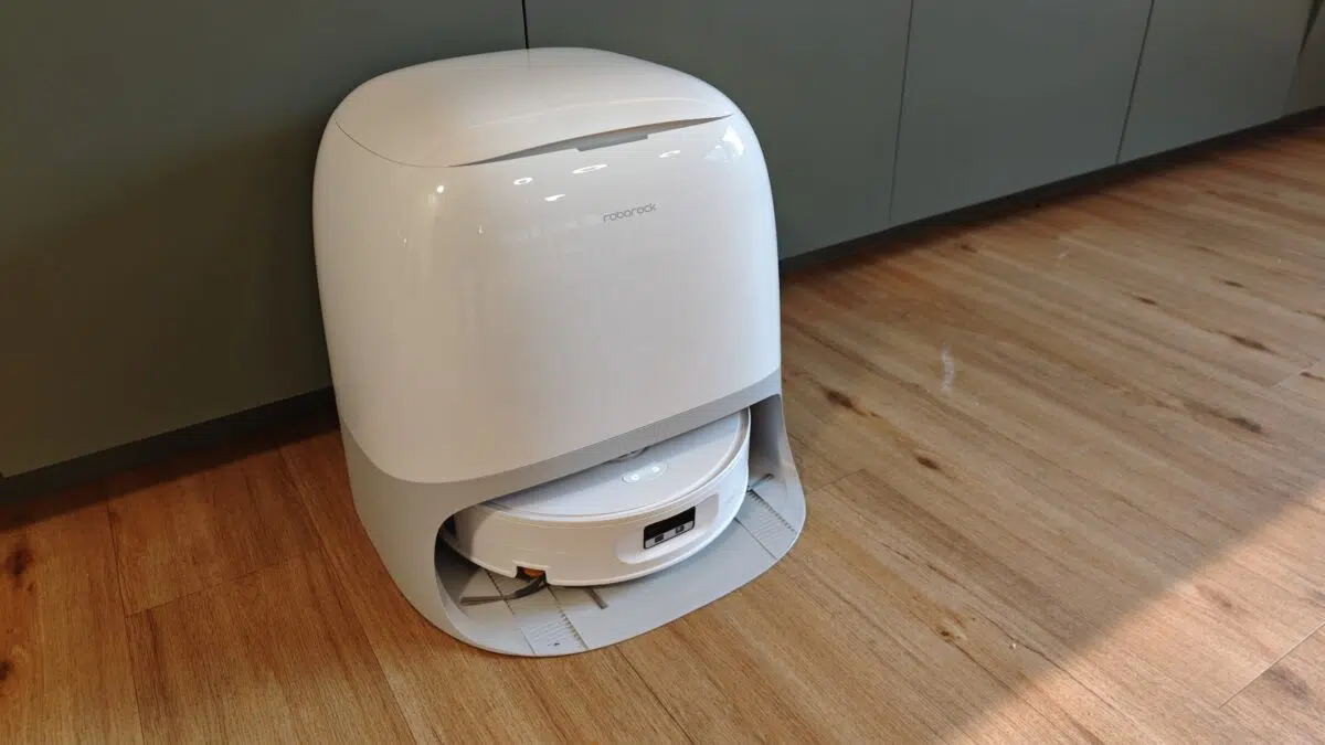 Roborock Qrevo Curv 2 Flow Station Roborock Qrevo Curv 2 Flow Station