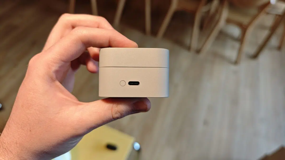 Sony WF 1000XM6 Ladeanschluss Sony WF-1000XM6 Ladeanschluss