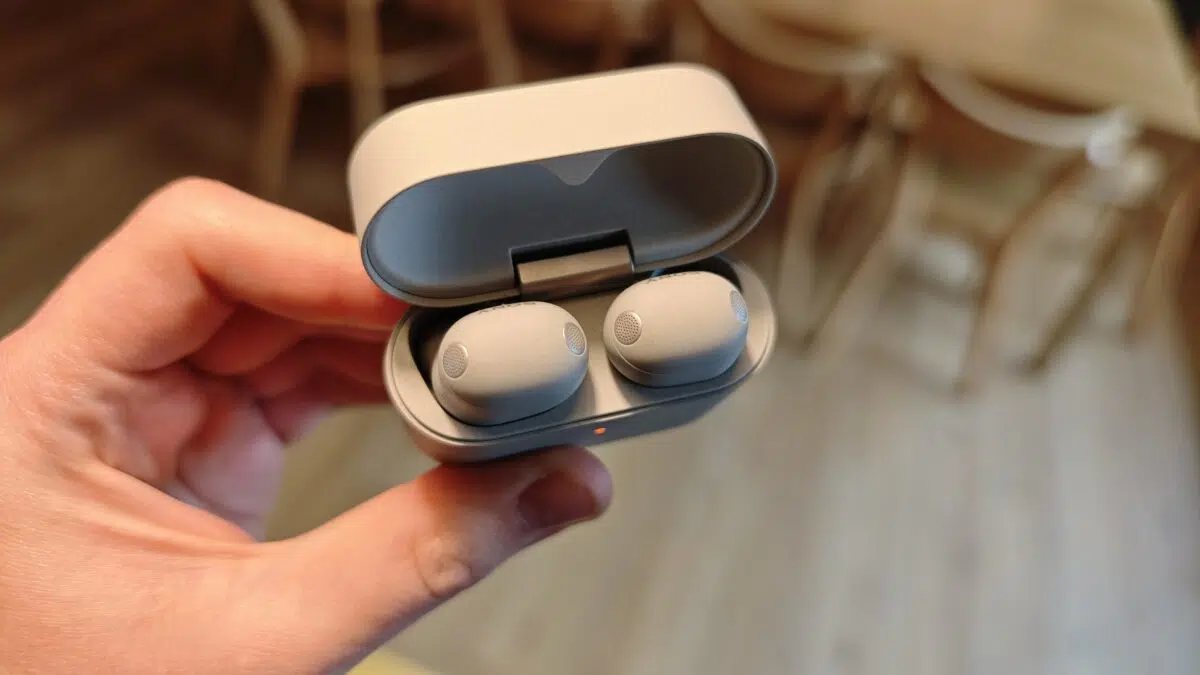 Sony WF 1000XM6 von oben Sony WF-1000XM6 von oben