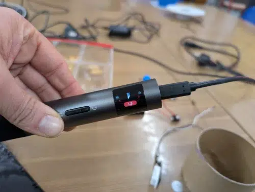 Ultraschall Cutter Hands On Display