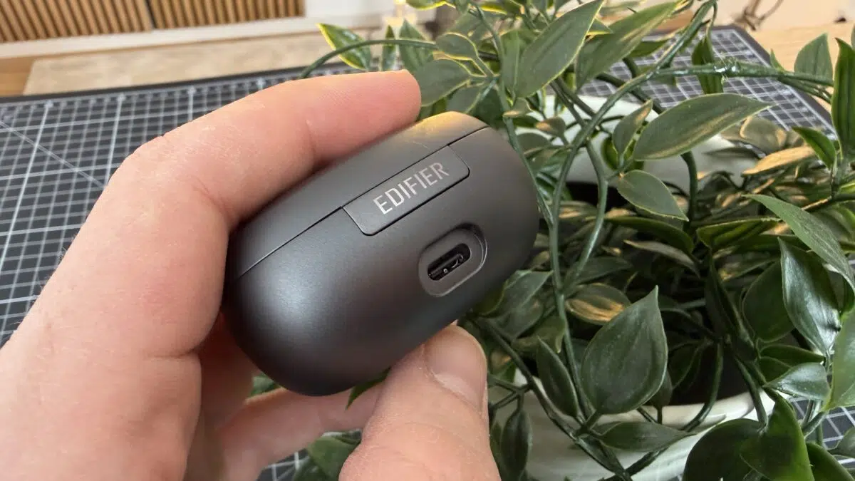 EDIFIER NeoBuds Planar USB C