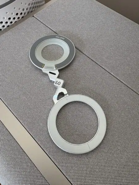 G09 Infinite 360 MagSafe Stand Gelenk