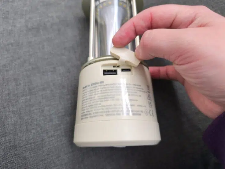 Lepro Campinglaterne USB Anschluesse