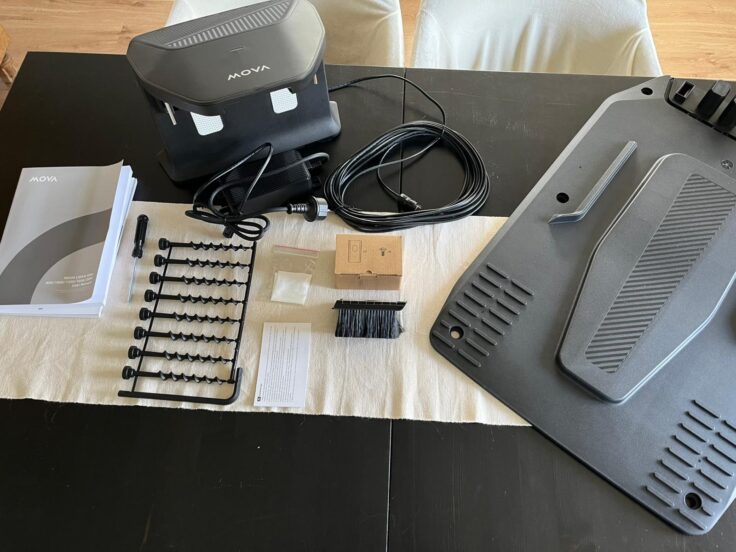 Mova LiDAX Ultra 1000 Maehroboter Lieferumfang e1775827203546 Mova LiDAX Ultra 1000 Maehroboter Lieferumfang e1775827203546