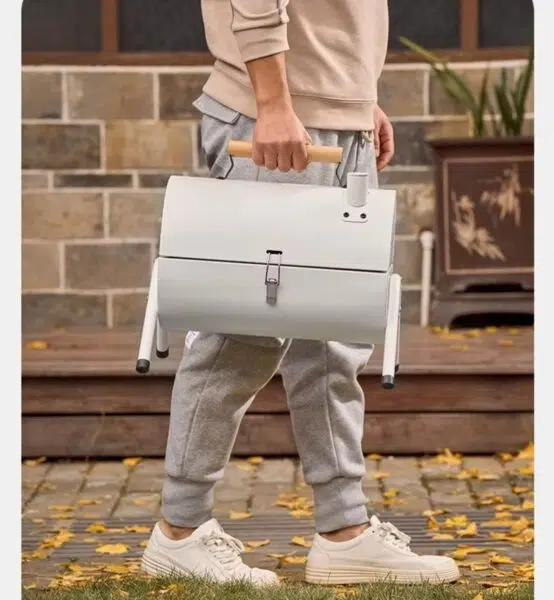 tragbarer Holzkohlegrill