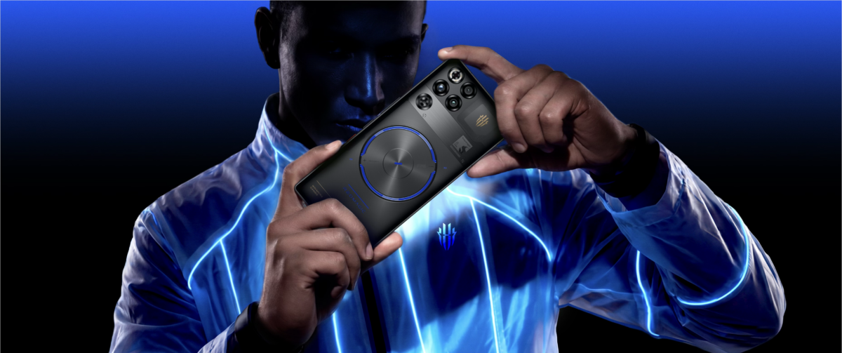 REDMAGIC 11S Pro mit mensch REDMAGIC 11S Pro mit mensch