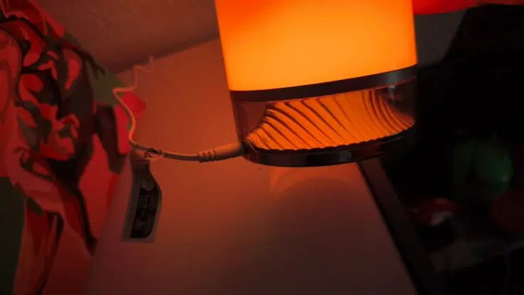Govee RGBIC Tischlampe 2 Kabelbetrieb