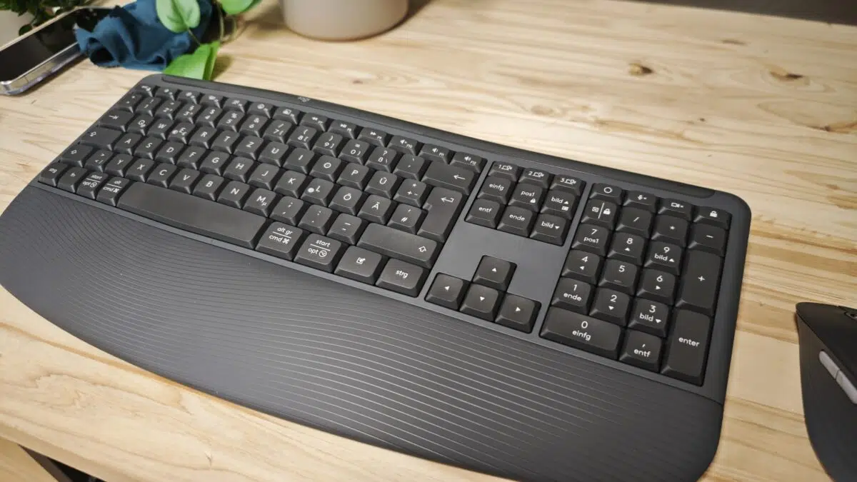 Logitech Signature Comfort Plus Combo MK880 Tastatur Logitech Signature Comfort Plus Combo MK880 Tastatur