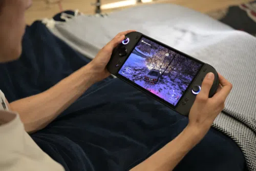 OneXPlayer 3 Gaming Handheld im Handheld Mode