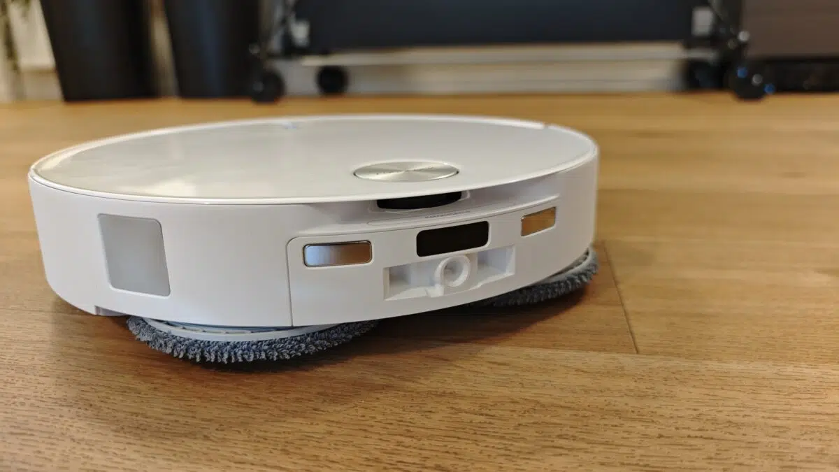 Roborock Qrevo Edge 2 Rueckseite Roborock Qrevo Edge 2 Rückseite