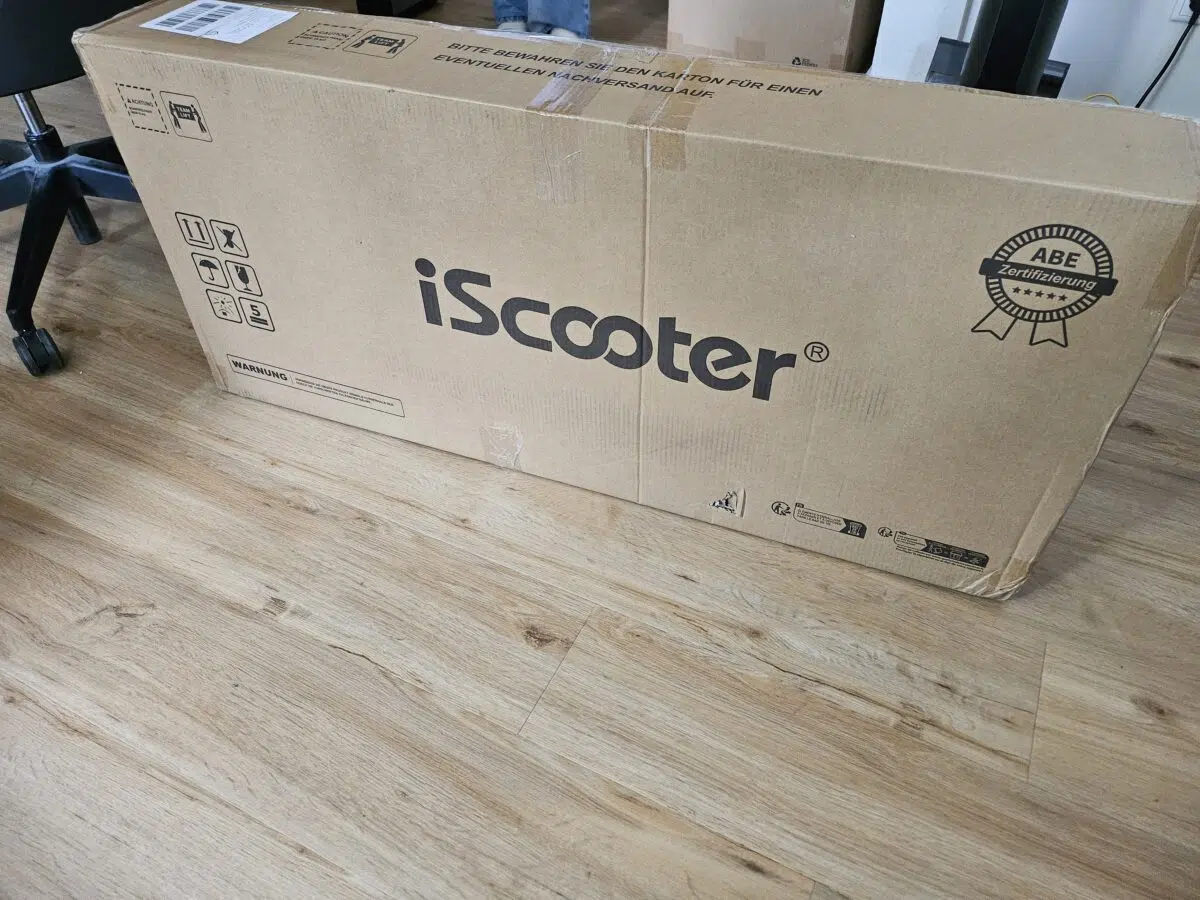 iScooter i8M E Scooter mit ABE Karton iScooter i8M E Scooter mit ABE Karton