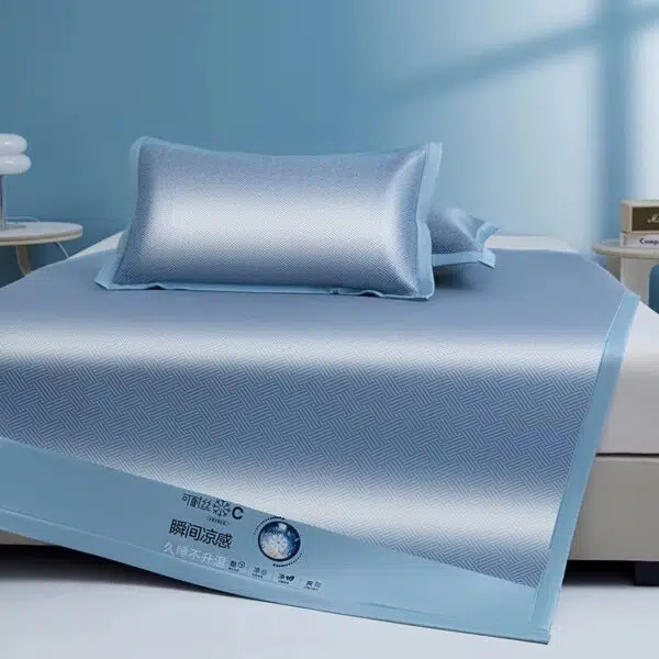 Eisseide Kuehlmatte blau Eisseide Kuehlmatte blau
