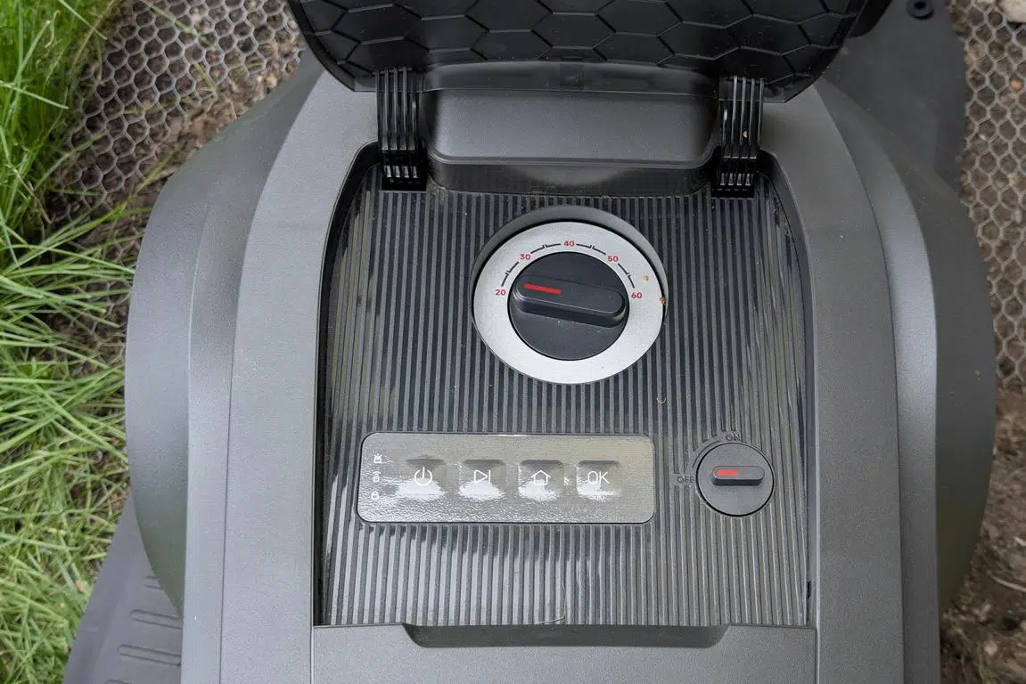 MOVA ViAX 250 17 Maehroboter Taste MOVA ViAX 250 17 Maehroboter Taste