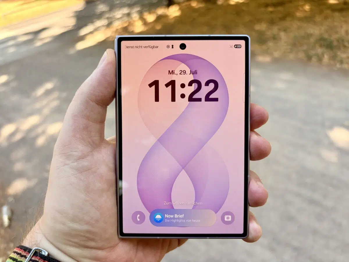 Samsung Galaxy Z Fold8 display5