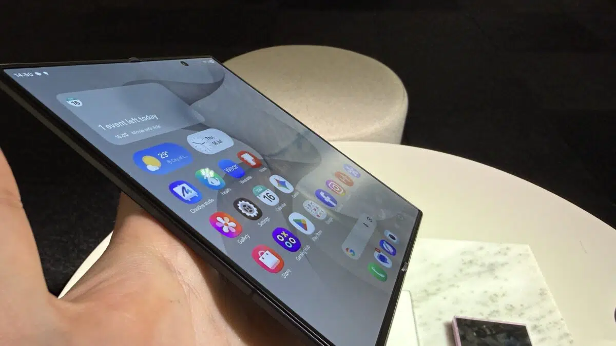 Samsung Z Fold8 Ultra Knickfalte Samsung Z Fold8 Ultra Knickfalte
