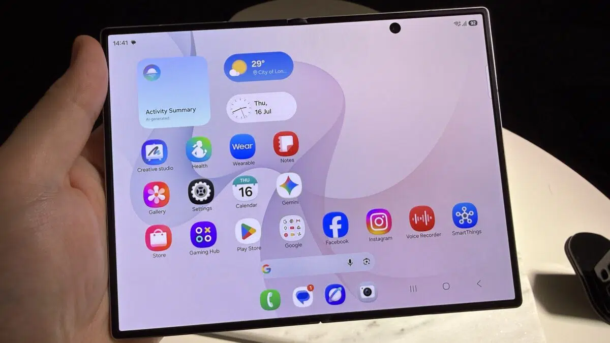 Samsung Z Fold8 Ultra aufgeklappt Samsung Z Fold8 Ultra aufgeklappt