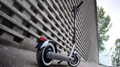 SoFlow SO ONE PRO 3 – Leichter E-Scooter mit Ortung für Apple und Android