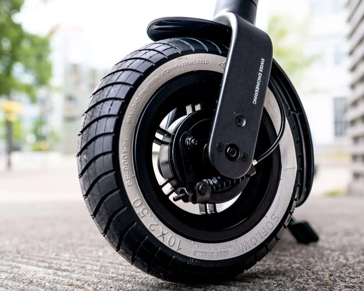 SoFlow So One Pro 3 E Scooter 3 SoFlow So One Pro 3 E Scooter 3