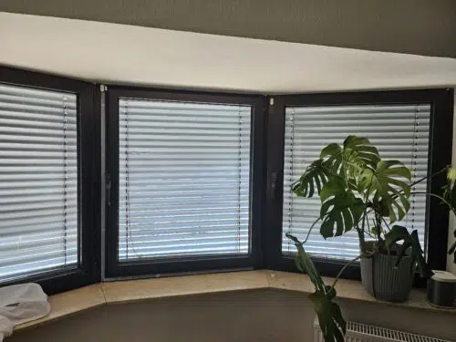 Xgody N8 Heimkino Beamer Jalousien