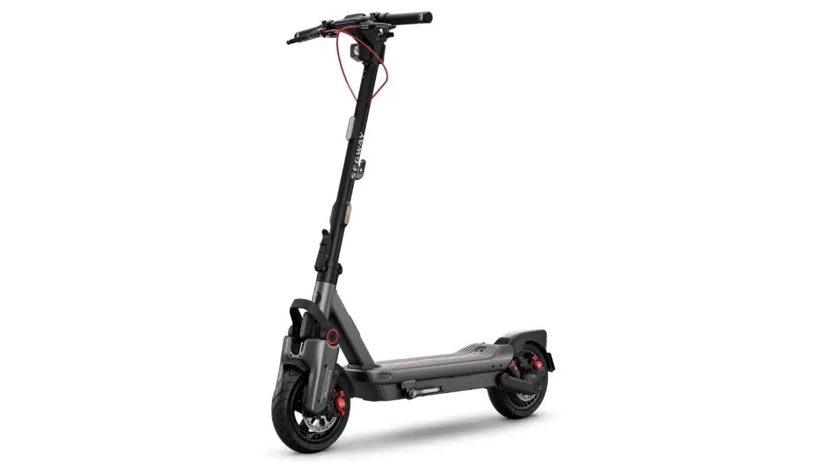 Segway Ninebot Max G3 Plus E-Scooter 2 Segway Ninebot Max G3 Plus E-Scooter 2