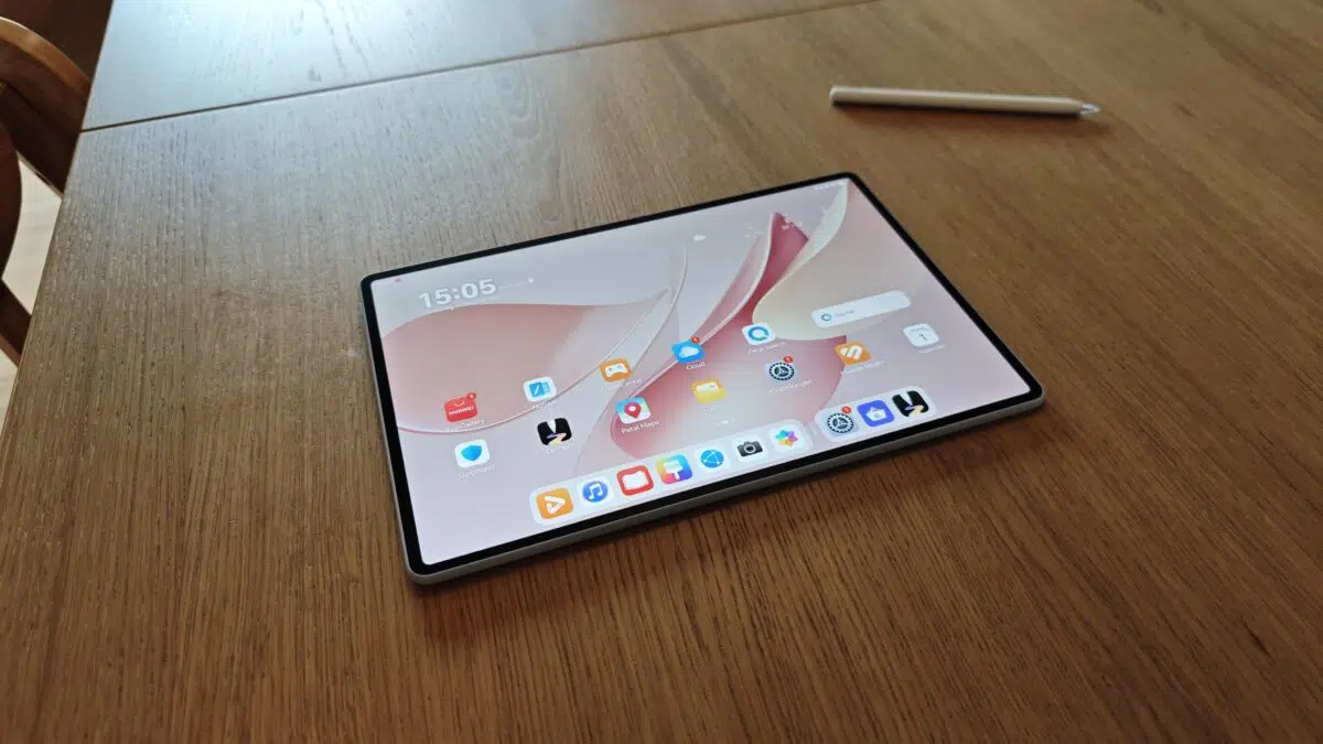 Huawei MatePad Air im Licht Huawei MatePad Air im Licht