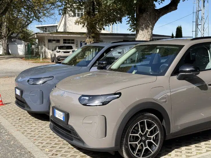 Leapmotor B03X E Auto Farben