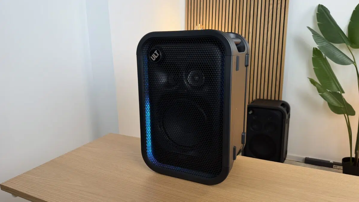 Sony ULT Tower 5 Anschluesse und knoepfe Sony ULT Tower 5 Anschluesse und knoepfe