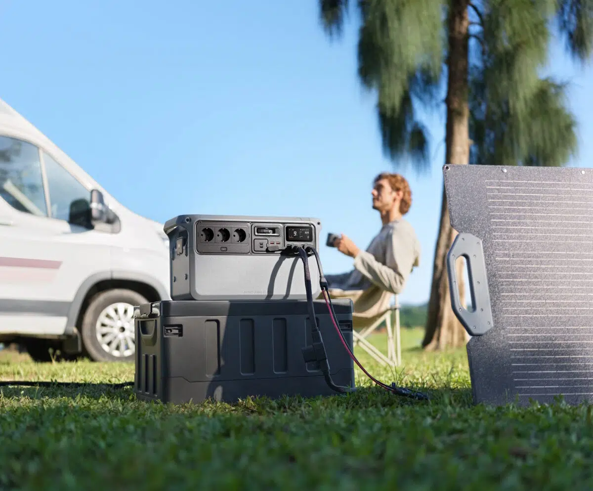 DJI Power Auro 2000 Elite Powerstation Solarpanels DJI Power Auro 2000 Elite Powerstation Solarpanels