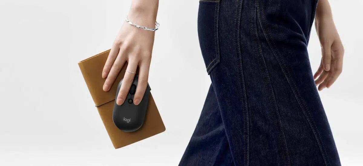Logitech Pebble Up Maus 1