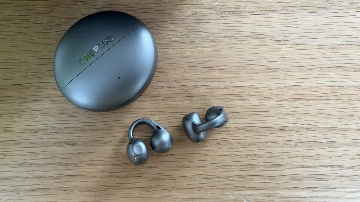 OnePlus Buds Clip Hoerer von Oben OnePlus Buds Clip Hoerer von Oben
